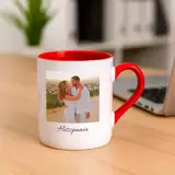 Kubek z Twoich zdjęć z podpisem czerwony
