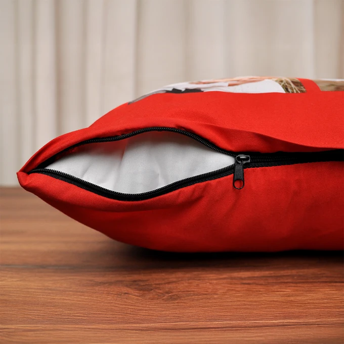 Poduszka z Twoim zdjęciem nadrukiem czerwona