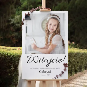 Tablica powitalna dla gości ze zdjęciem dziecka na płótnie na komunię personalizowana 40x60 cm