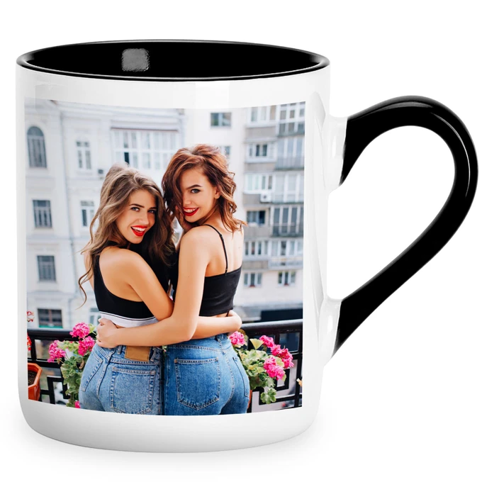 Kubek z Twojego zdjęcia z czarnym wnętrzem i uchem z Twoim nadrukiem