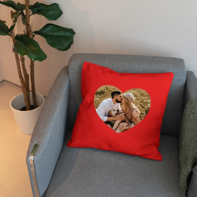 Poduszka ze zdjęciem na Walentynki dla pary zakochanych