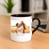 Personalizowany kubek ze zdjęciem podpisem czarny środek i uchwyt
