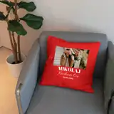 Poduszka z Twojego zdjęcia z podpisem czerwona