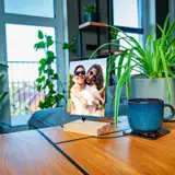 Ramka ze zdjęciem na szkle akrylowym dla zakochanych 15x21 cm