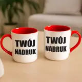 Kubek z własnym nadrukiem zdjęciem czerwony