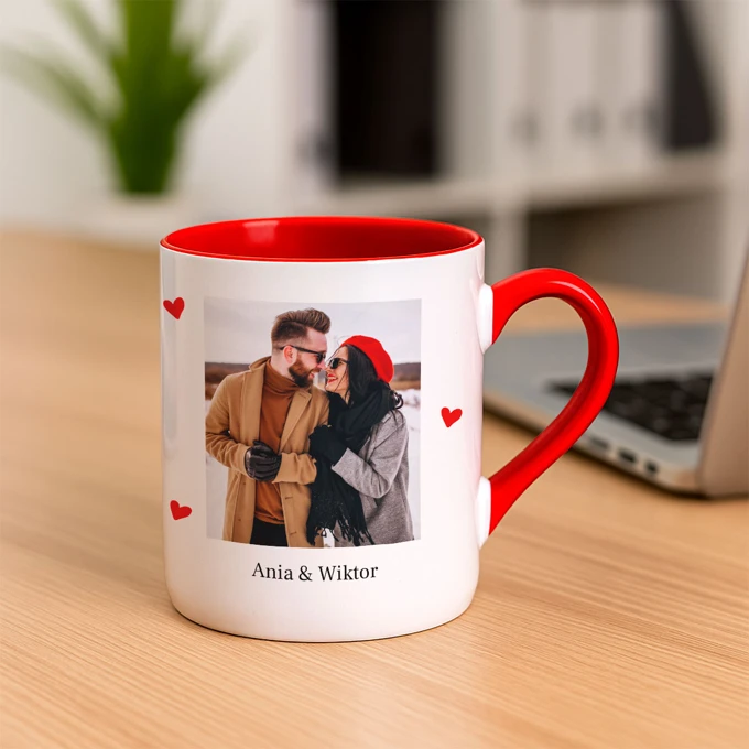 Kubek ze zdjęć na Walentynki dla zakochanych z imionami