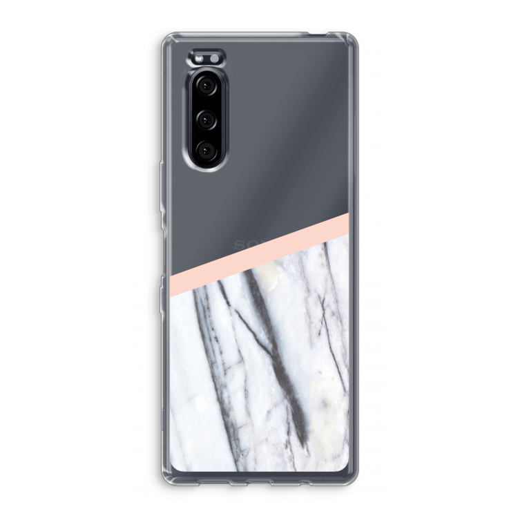 A touch of peach: Sony Xperia 5 Transparant Hoesje