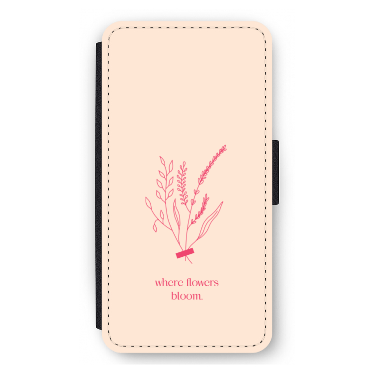 Where flowers bloom: iPhone 11 Pro Max Flip Hoesje