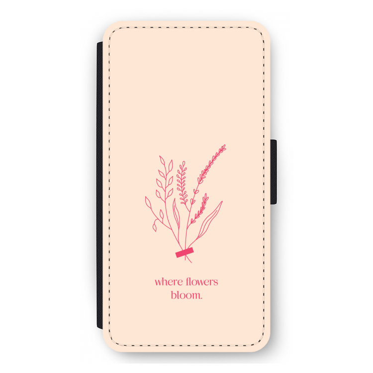 Where flowers bloom: iPhone 12 Pro Max Flip Hoesje