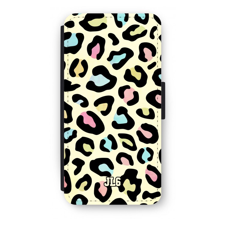 Leopard pattern: iPhone 8 Plus Flip Hoesje