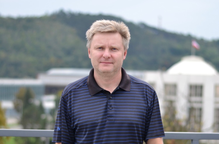 Miloslav Kment, ředitel Kreativní svět s.r.o. Miloslav Kment, ředitel Kreativní svět s.r.o.