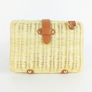 Ví mây cầm tay handmade