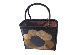 Túi tre dán lá sen