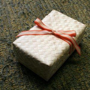 palm leaf gift box basket