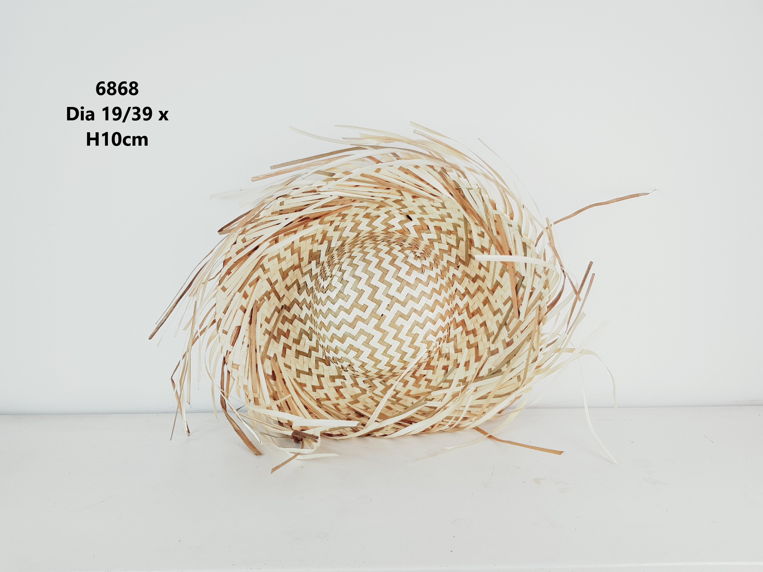 Nón Cói Đi Biển