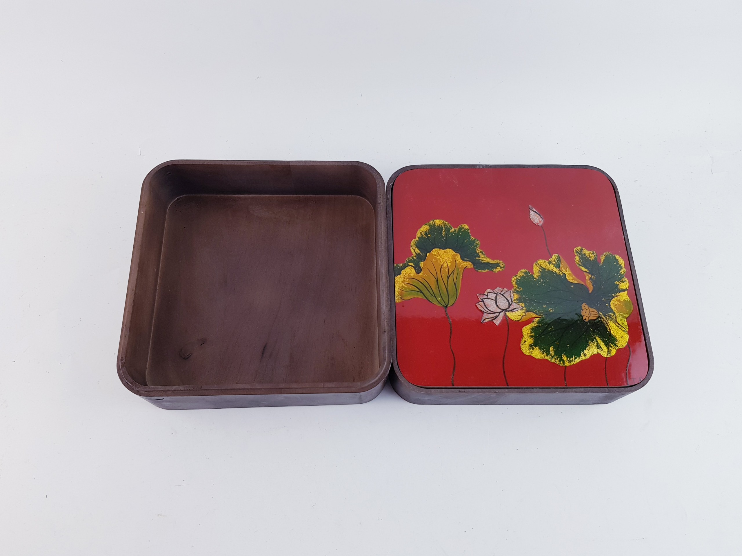 Hộp Gỗ Nắp Sơn Mài