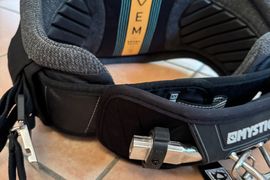 Mystic Gem Bruna Kajiya Kite Trapez in M