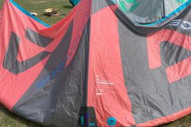 15m² Duotone Juice 2024 komplett mit TrustBar Quad Control 2024 12-24m