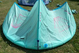 8m² Duotone Evo 2025 komplett mit TrustBar Quad Control Gr.:S/M 2024 12-24m