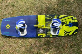 142 x 43 cm Duotone Gonzales 2024 komplett mit Finnen und Vario Combo 2024 -10% X-MAS-Special und Versandkosten frei