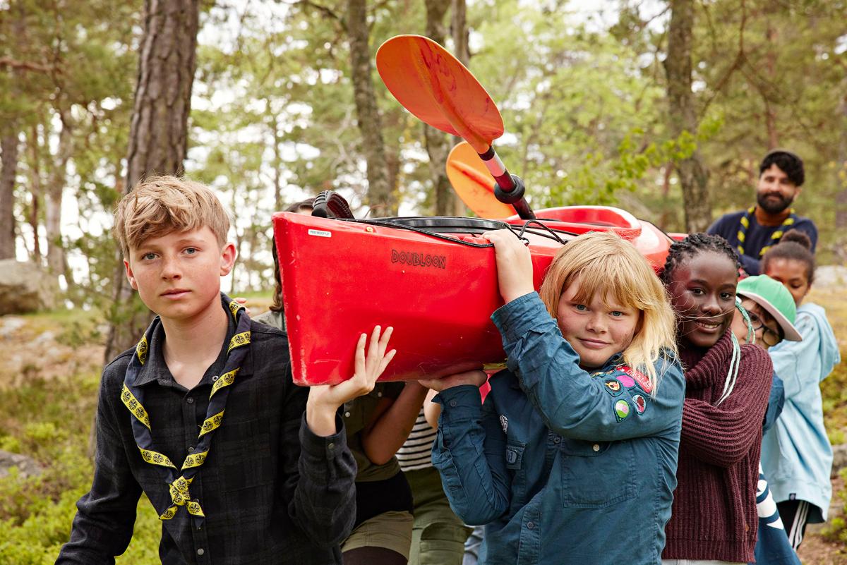 Bild till evenamnget Prova på verksamhet med tema natur,växter och insekter i förorten med Lärjedalen-Hjällbo Scoutkår