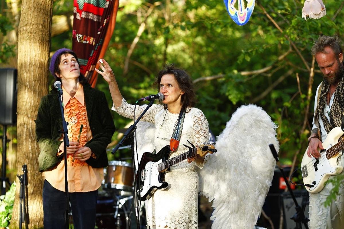 Musik: Stina & Solpojkarna