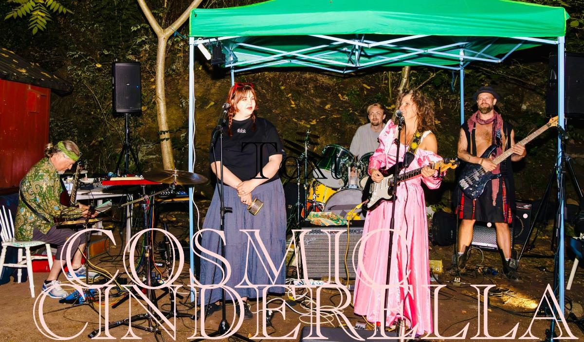 Cosmic Cinderella med Stina&Solpojkarna