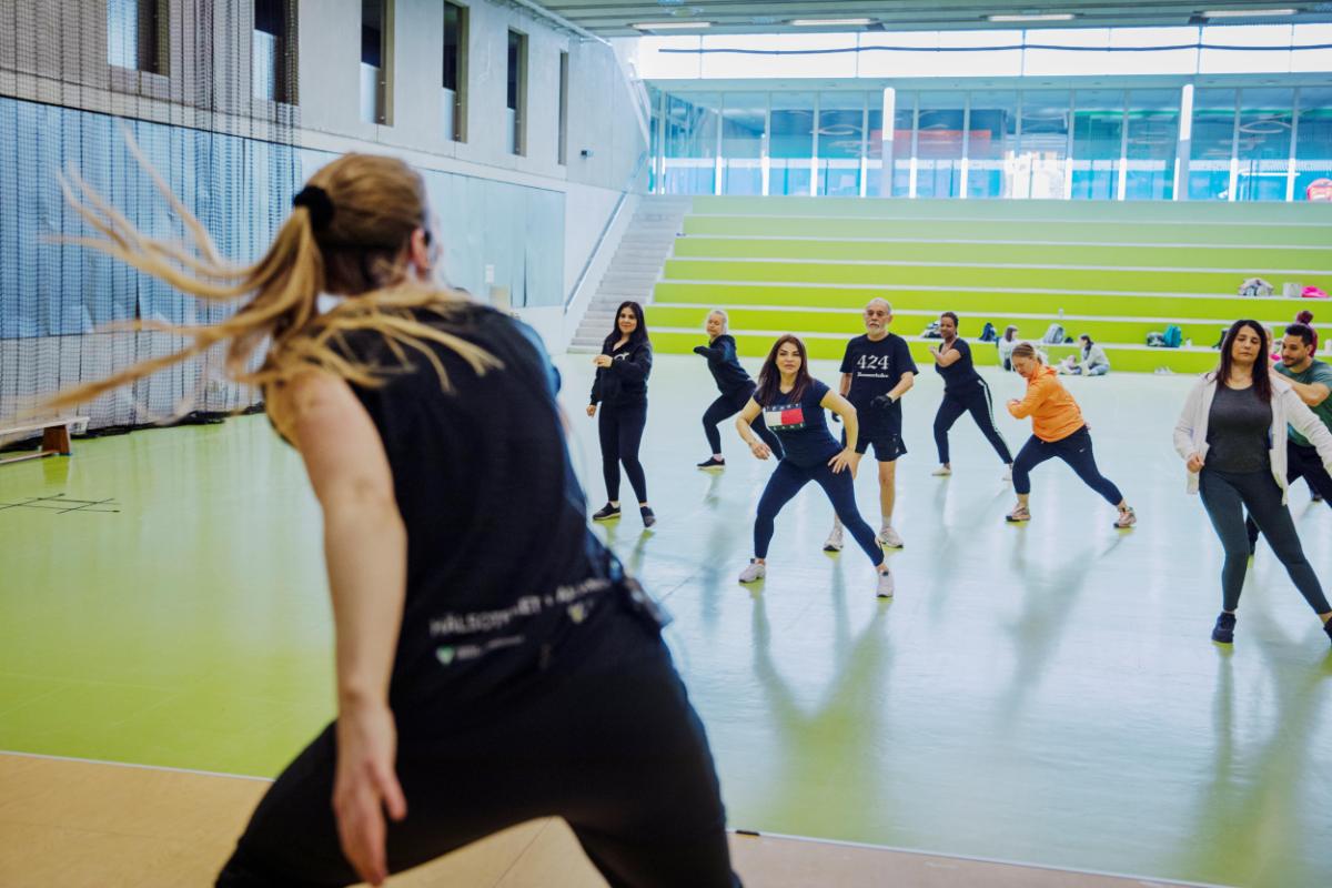 Gympa för dig som identifierar dig som kvinna. Folkets hus, Hammarkullen