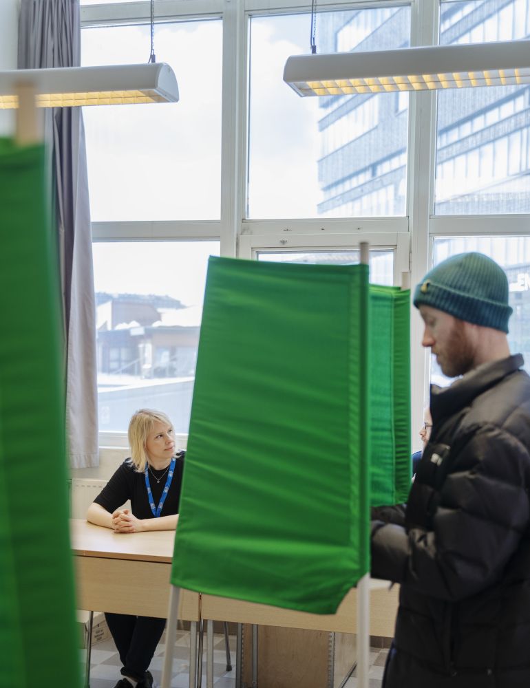 Hur gör man när man ska rösta?