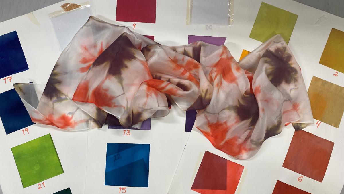 Textillördag: Shibori på Siden - färga en egen sjal