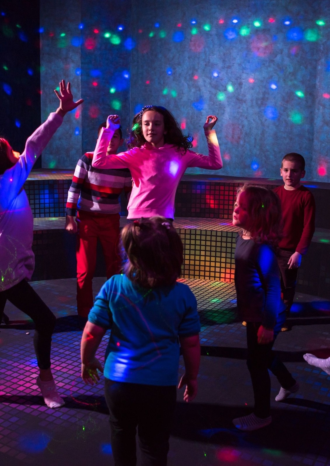 Glow & Fun - the neon party with Sporty Shorty