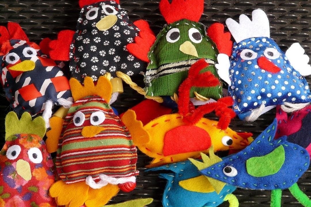 Puppet show - The unicorn and the bat