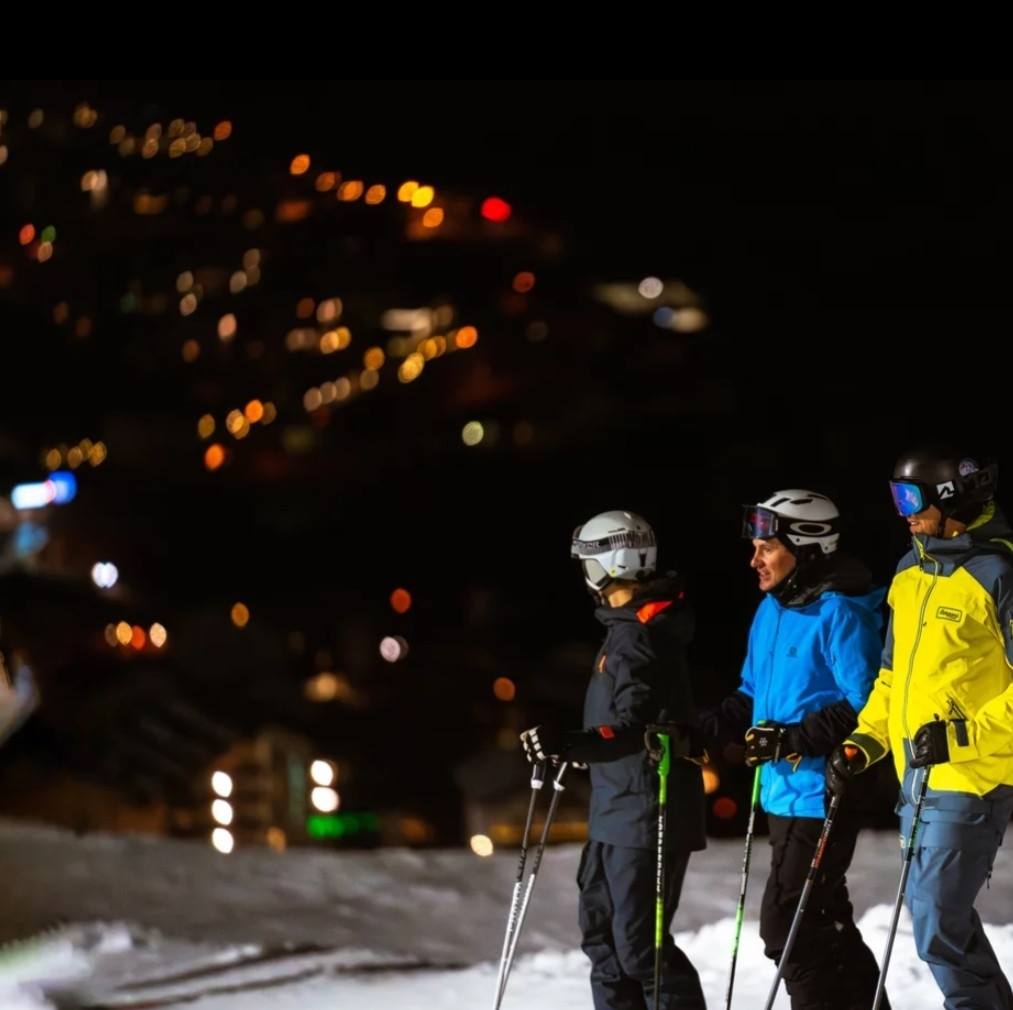 Nachtskilauf - Buffet "Skiing Classics" auf der Möseralm