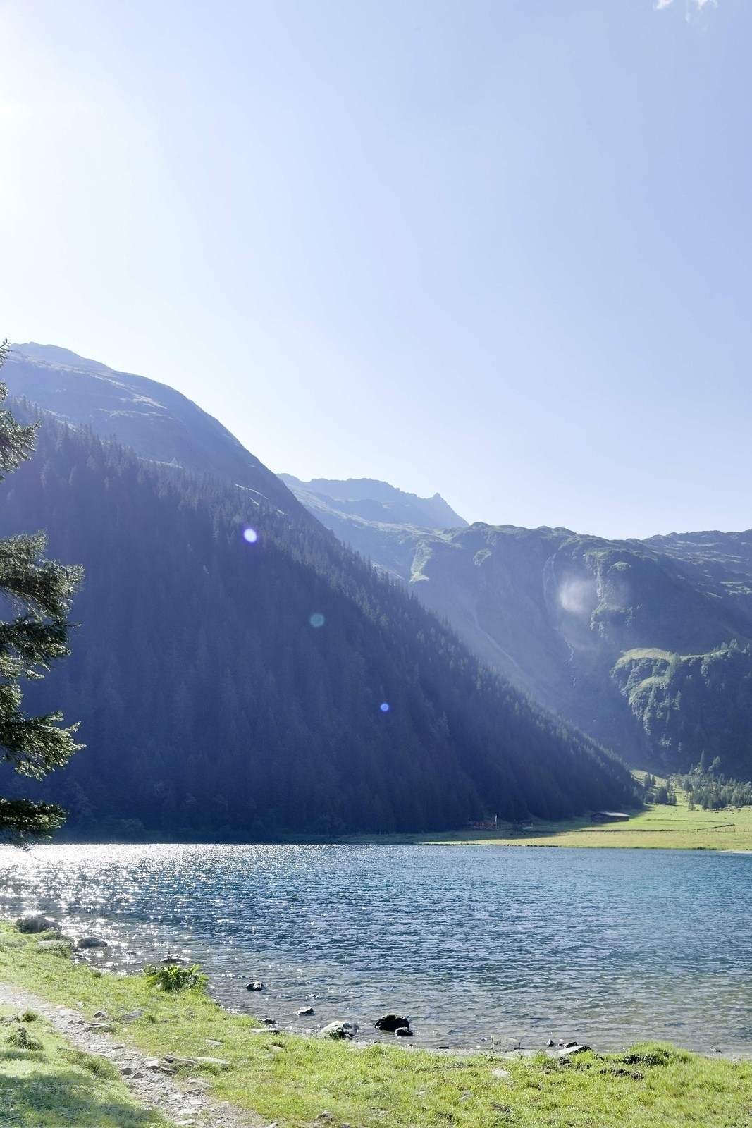 Guided mountain tour to the Plattachsee lake
