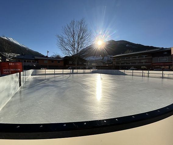 Eislaufplatz - Eiszeit Mittersill