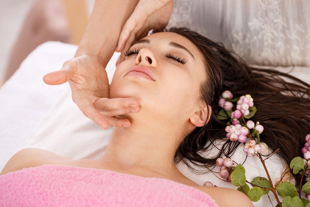 Anti Aging Glow-Treatment- Ludwig Spa active ingredient cosmetics