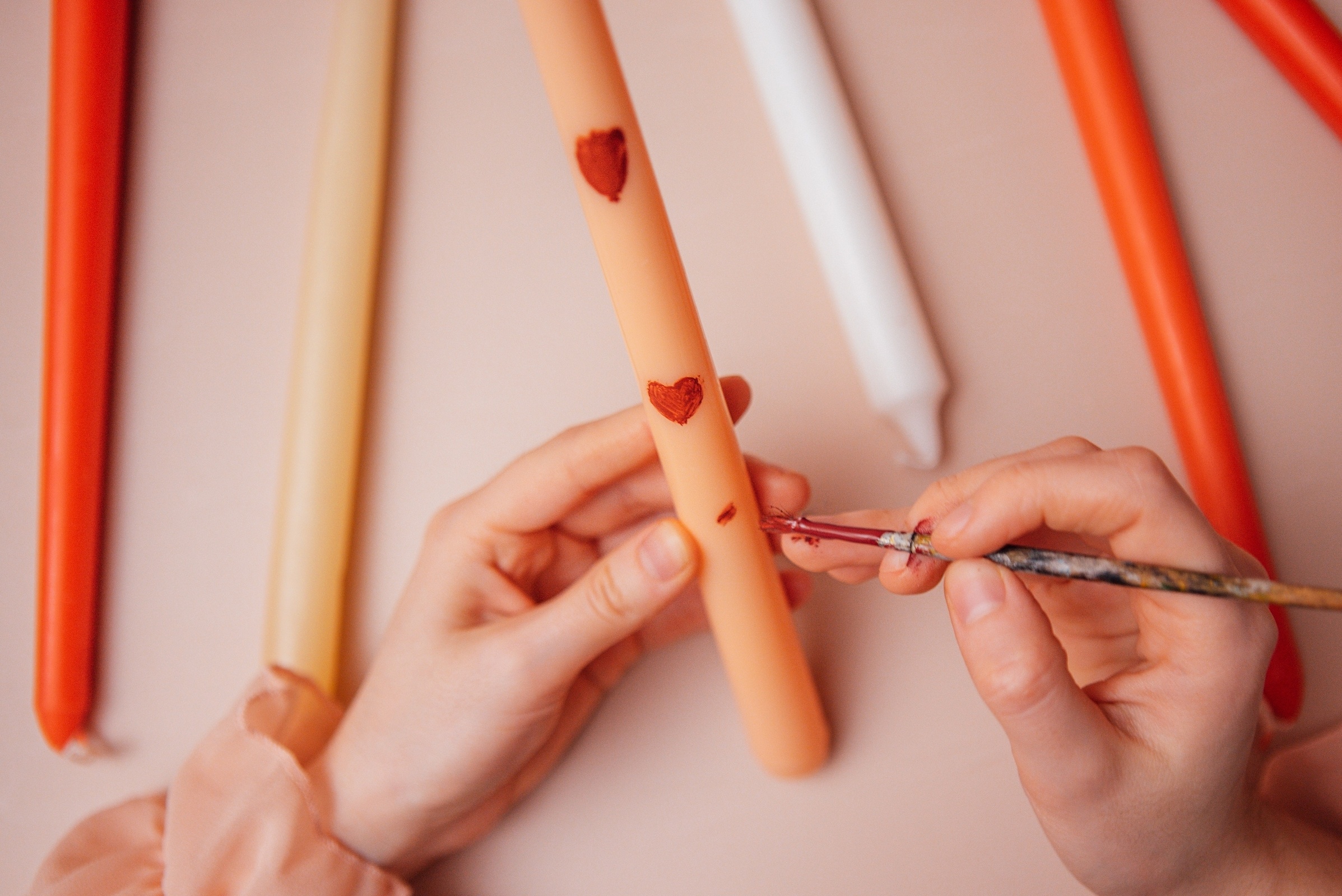 Painting candles