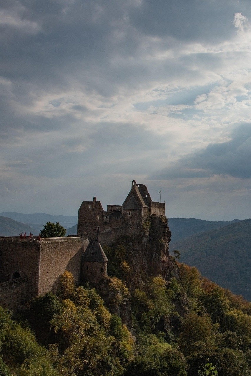 Märchensonntage auf Burg Aggstein: Magische Erlebnisse für die ganze Familie