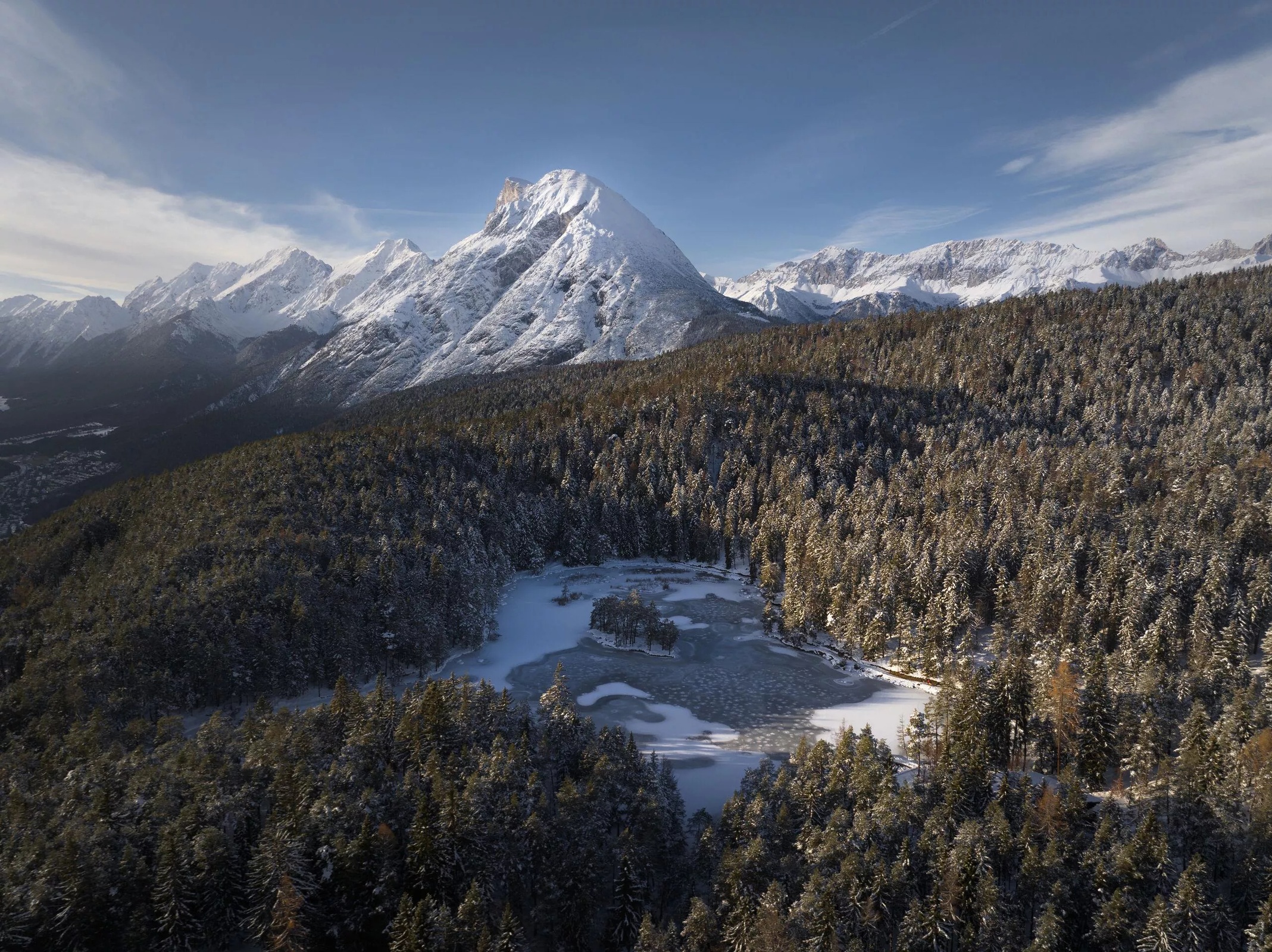 Winter hike to Mösern