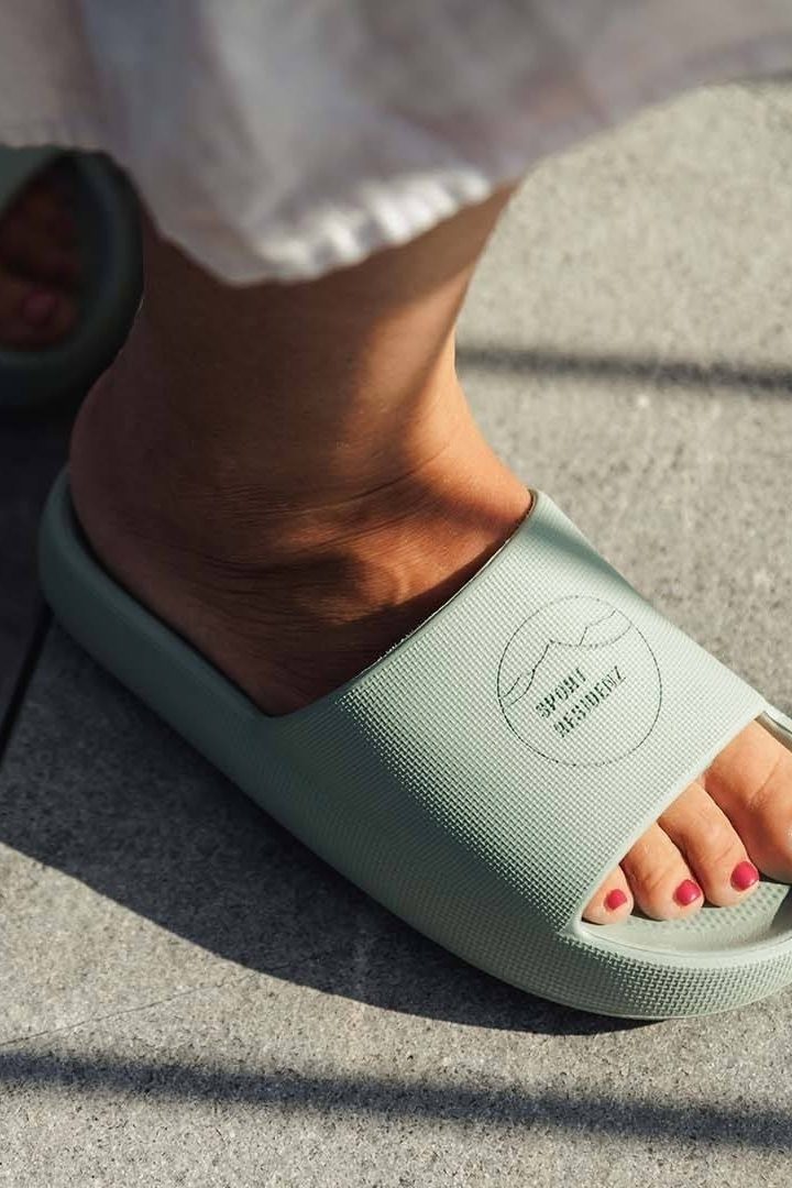 Spa shoes