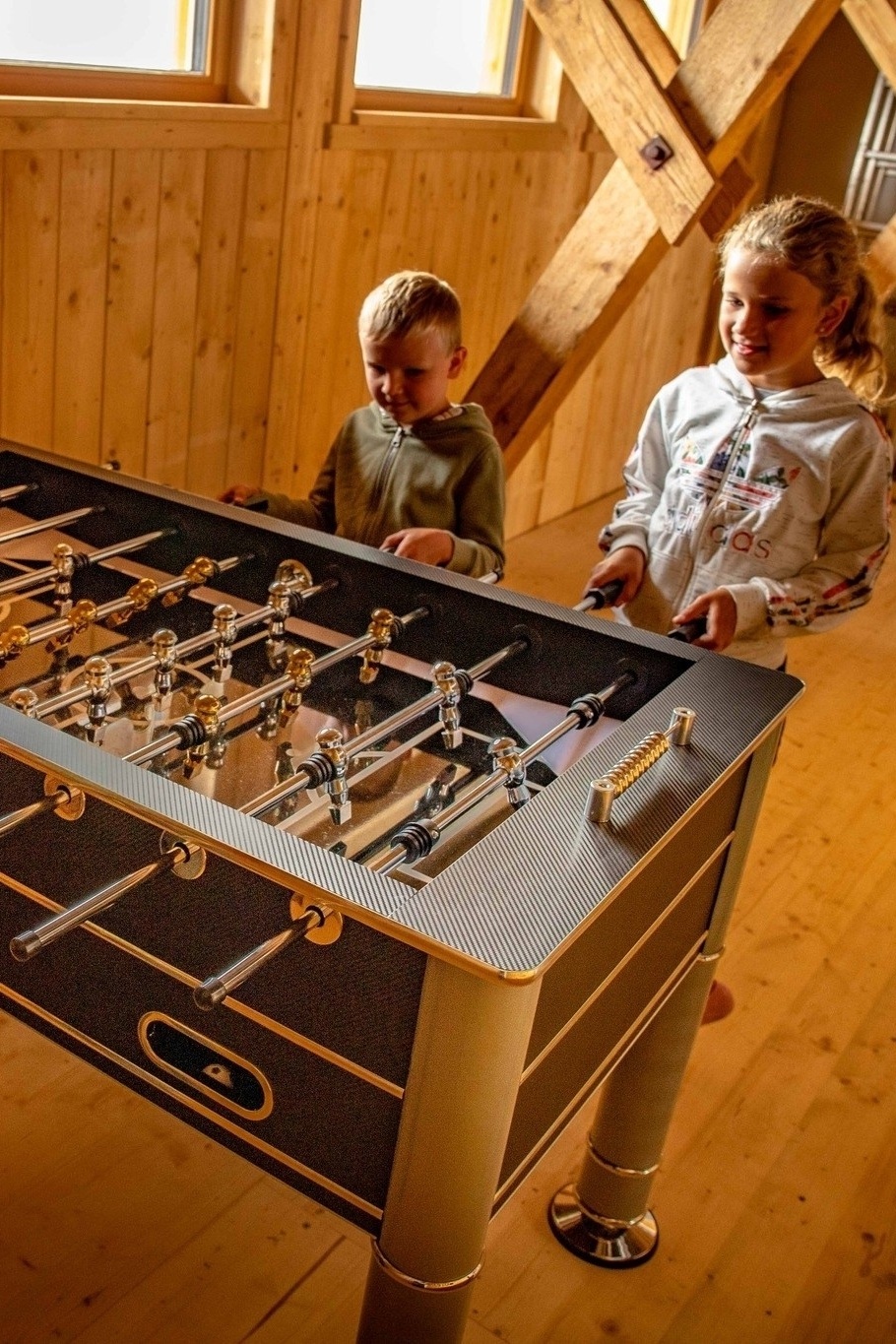Foosball table: tournament fever on the farm