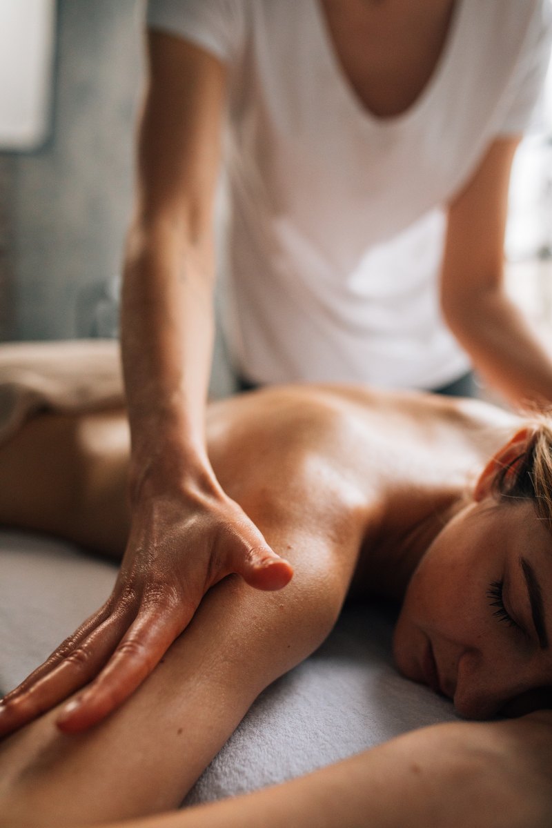 Aromatherapy massage