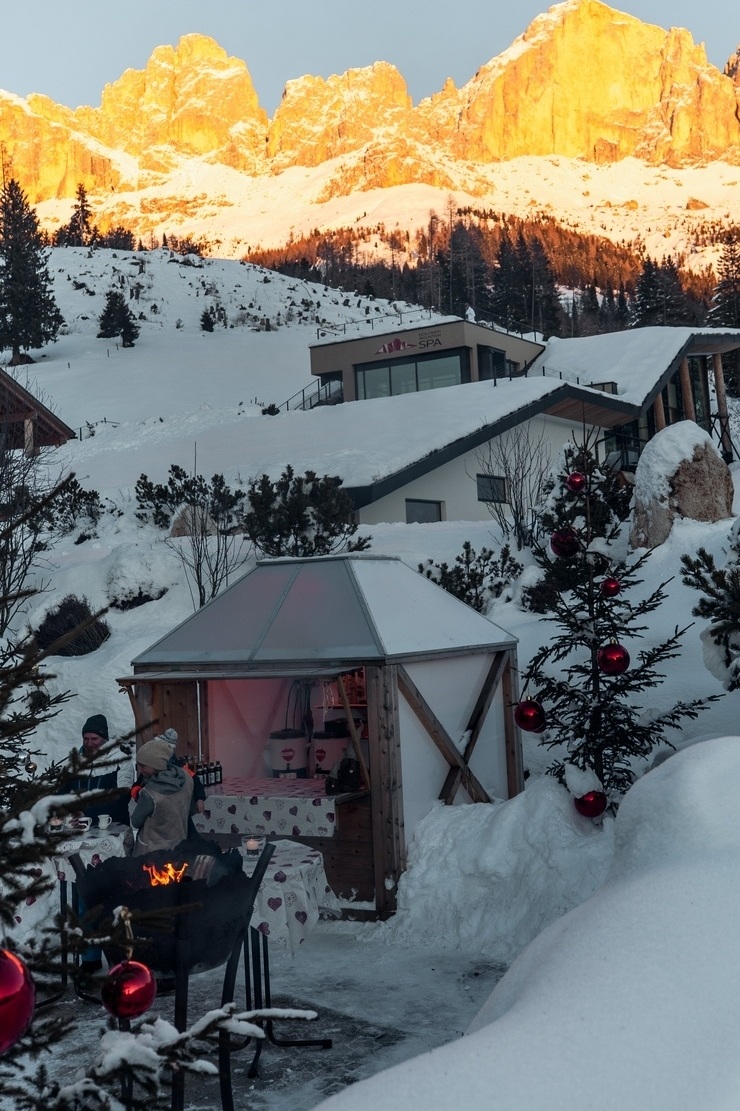 Après-ski on the Moseralm terrace 🎵