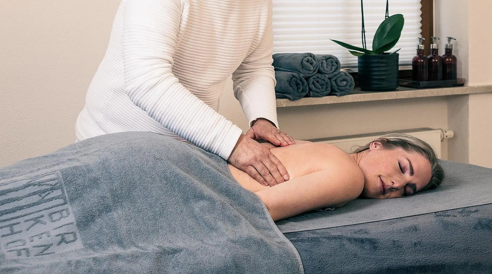 Swedish back massage