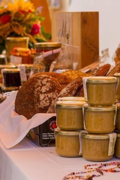 Weekly markets in Val Venosta and Merano