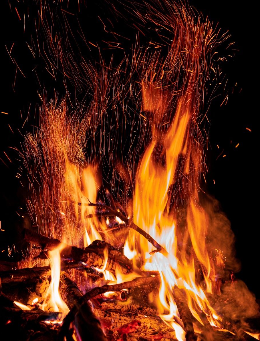 Lagerfeuerwärme zum Ankommen