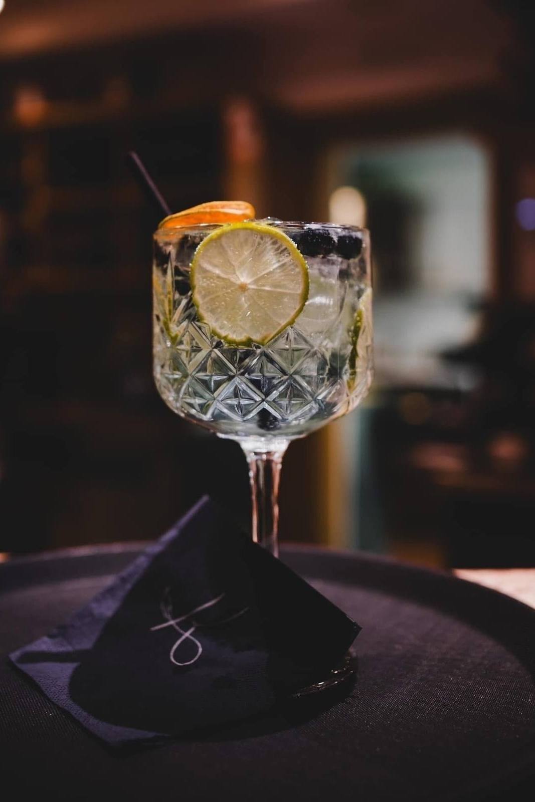Gin Tonic Night