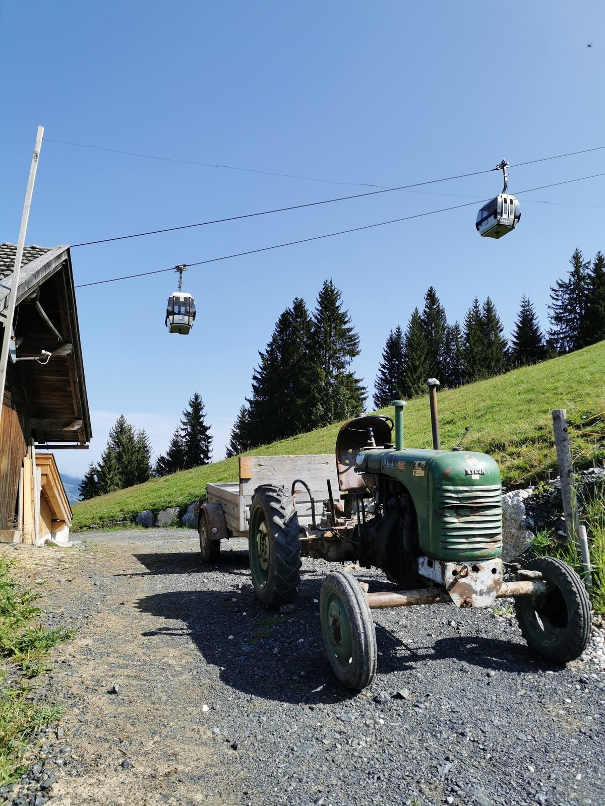 Familienwanderung zur Hartlalm
