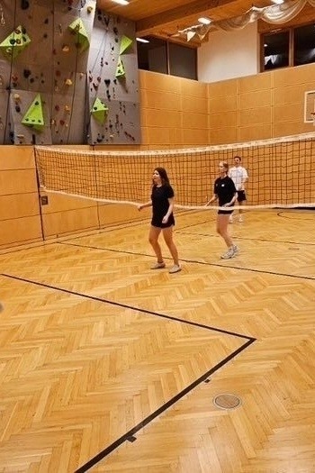 TEENS "Volleyball" (Ohne Betreuung)