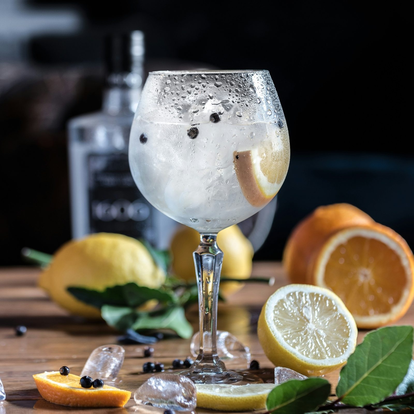 🍸 Gin Tonic Massage mit Whirlpool-Zugang 🍸